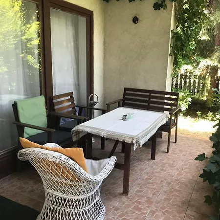 公寓 Somlyay's Summer House