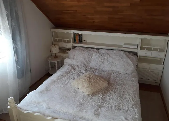Somlyay's Summer House Balatonalmadi