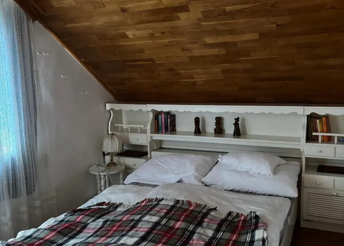 Apartment Somlyay's Summer House Balatonalmádi